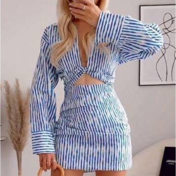 NWT Zara Blue & White Striped Linen Blend Cutout Midriff Twist Mini Dress - XS - Picture 2 of 16